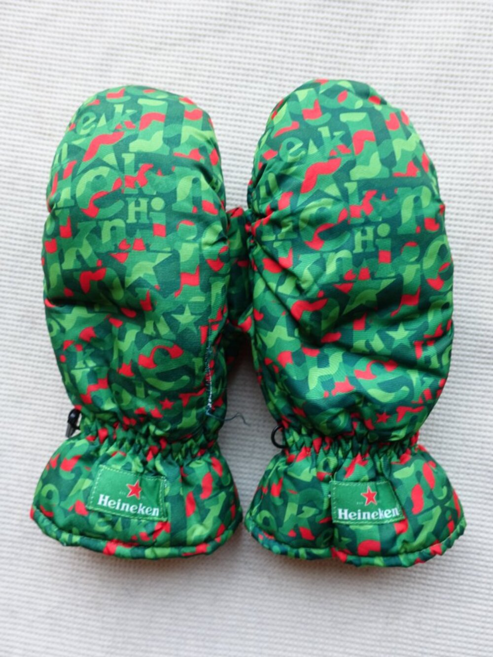 Heineken Green Patterned Winter Mittens - One Size Adults